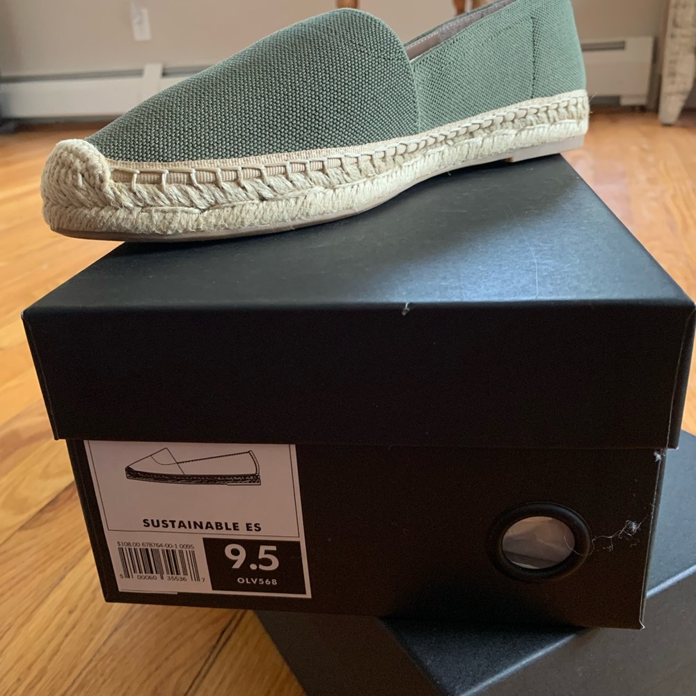 BANANA REPUBLIC ESPADRILLE
